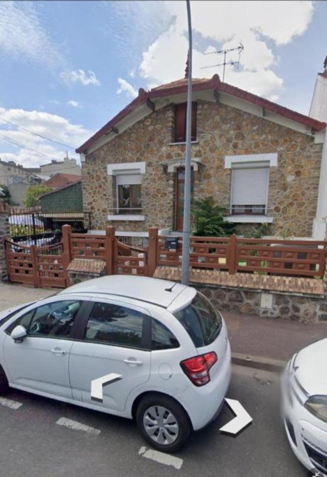 Maison D'Hote 라쿠르뇌브 외부 사진